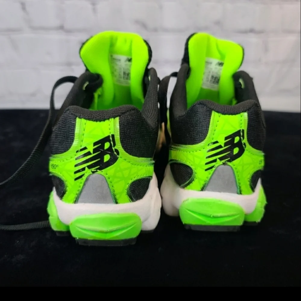 New Balance Kids 890s Black & Neon Green S…